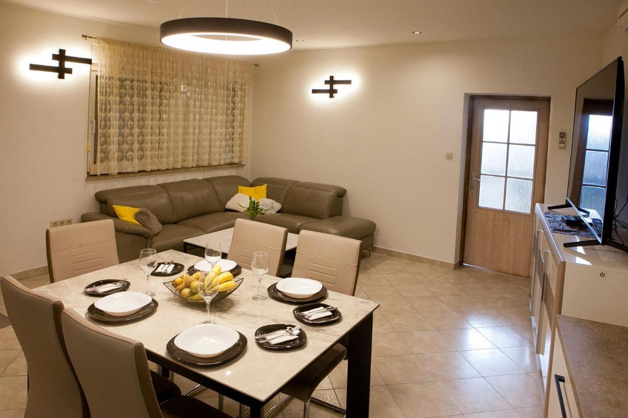 Apartment Nikoleto Zadar Extérieur photo