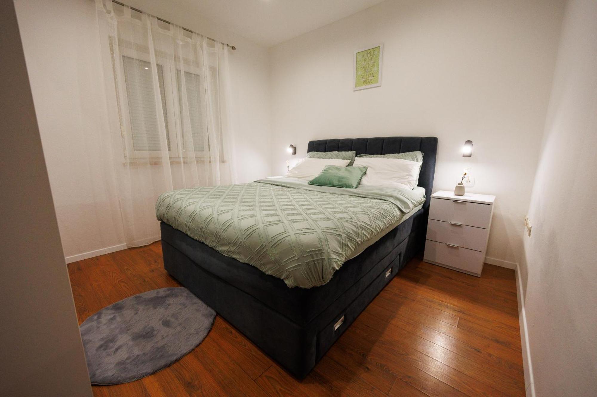 Apartment Nikoleto Zadar Extérieur photo